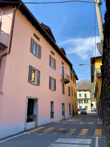 "BILOCALE UMBERTO" Introbio