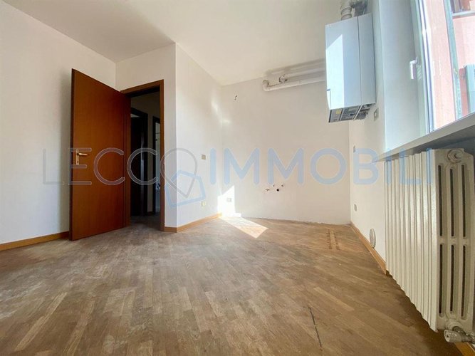 "BILOCALE UMBERTO" Introbio