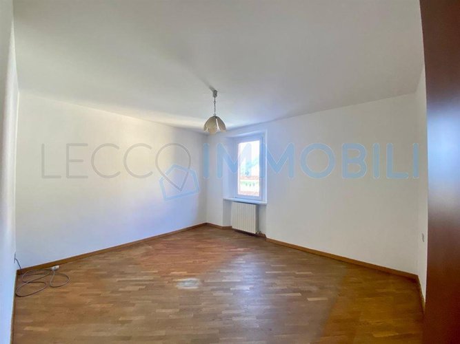 "BILOCALE UMBERTO" Introbio