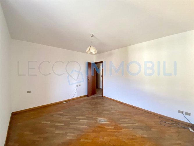 "BILOCALE UMBERTO" Introbio