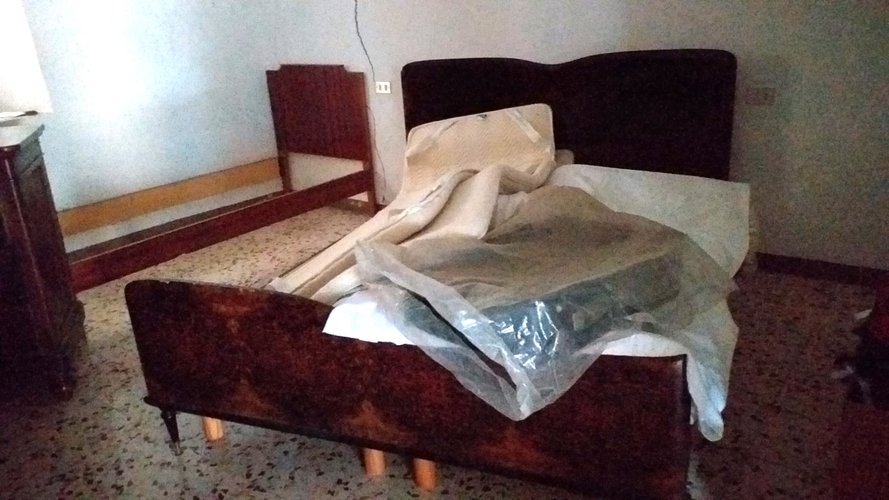 BACIATA DAL SOLE! Taleggio