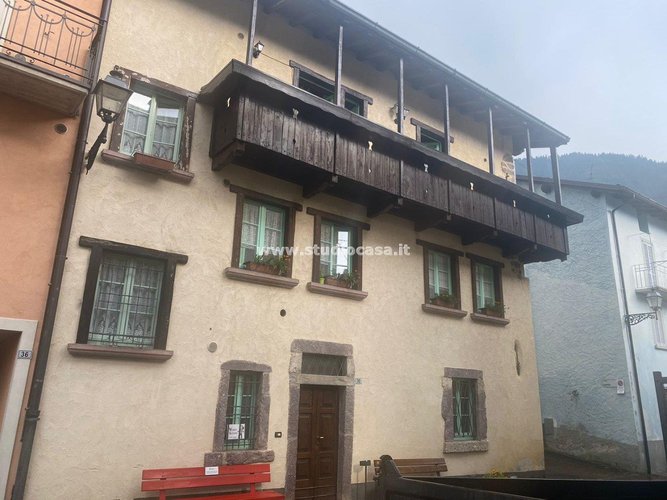 CASETTA BEN RISTRUTTURATA! Piazzolo