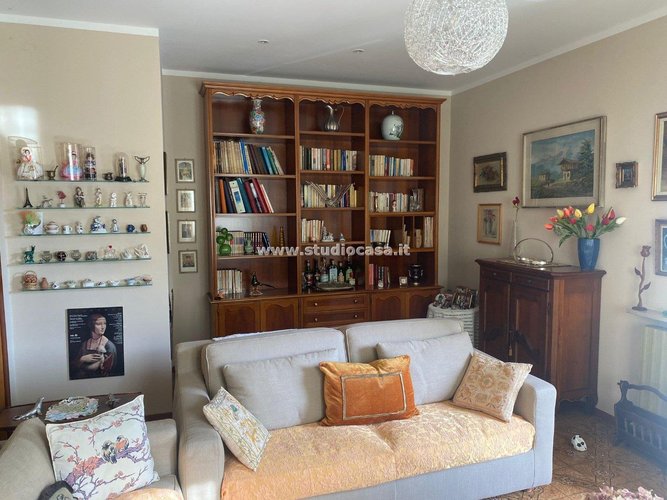 INDIPENDENTE CON GIARDINO! Zogno