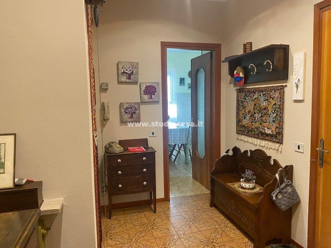 INDIPENDENTE CON GIARDINO! Zogno