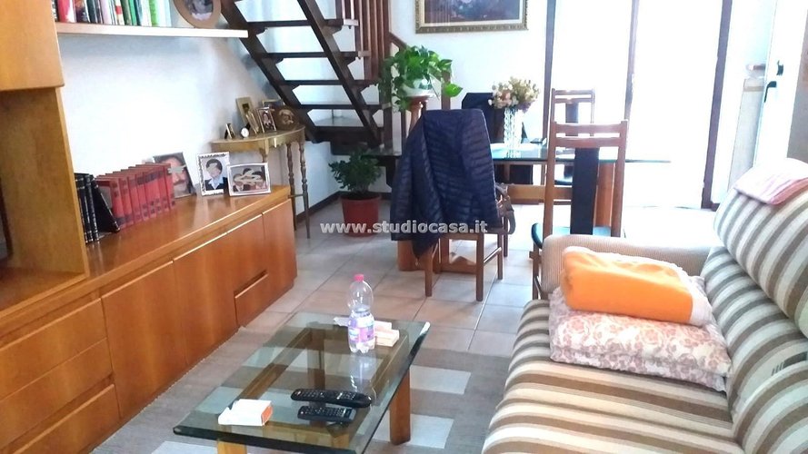 RISERVATO INVESTITORI! Strozza