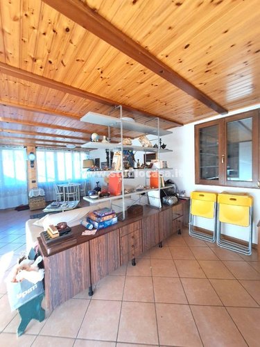 CASA INDIPENDENTE! Costa Serina