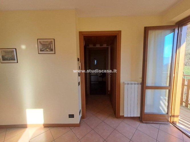 CASA INDIPENDENTE! Costa Serina