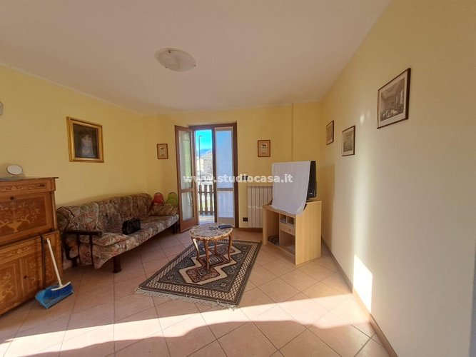 CASA INDIPENDENTE! Costa Serina