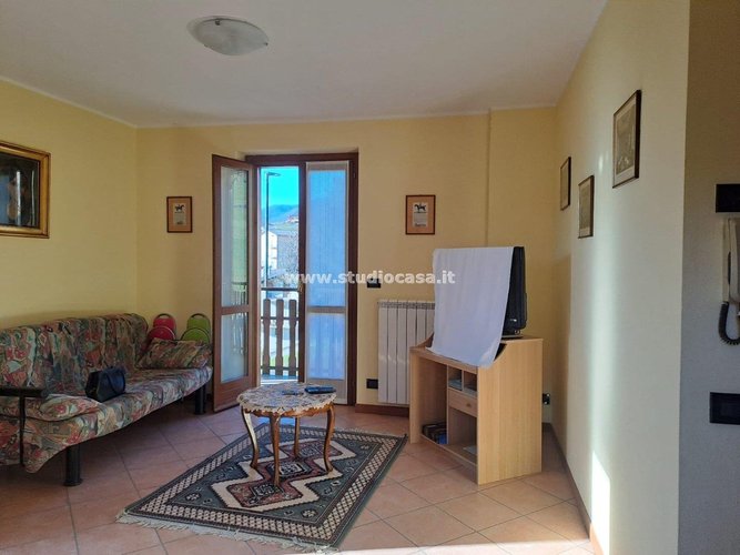 CASA INDIPENDENTE! Costa Serina