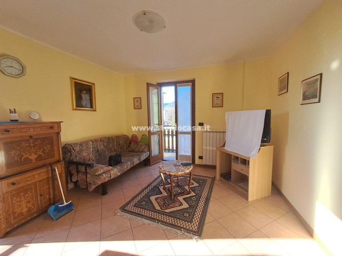 CASA INDIPENDENTE! Costa Serina