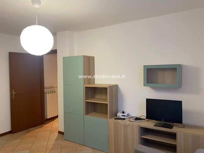 CENTRALE E SERVITA!!! Lenna