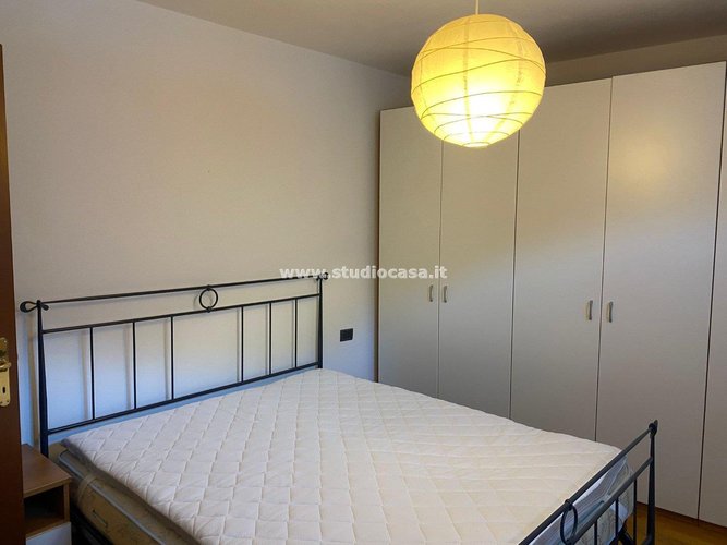 CENTRALE E SERVITA!!! Lenna