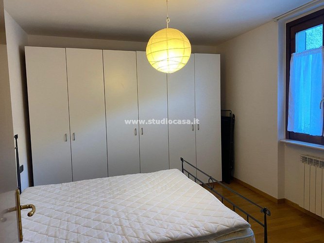 CENTRALE E SERVITA!!! Lenna