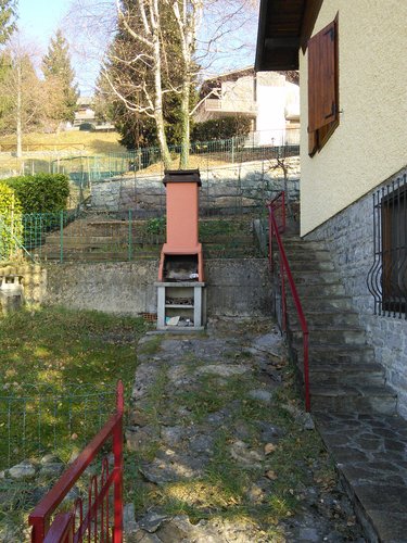 INTROVABILE VILLA SINGOLA! Costa Serina