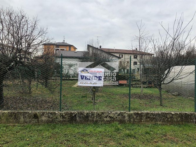 OTTIMO PER CHI VUOLE COSTRUIRE UNA VILLA Verdello