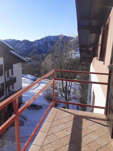 BELLISSIMA SOLUZIONE! Costa Serina