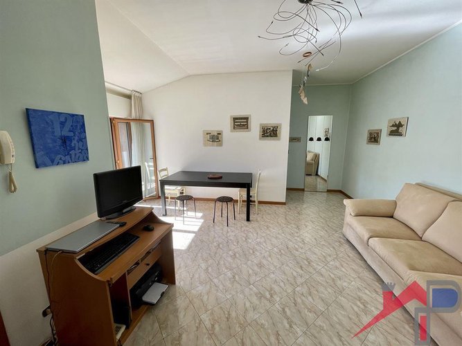 Bilocale Ristrutturato Caprino Bergamasco