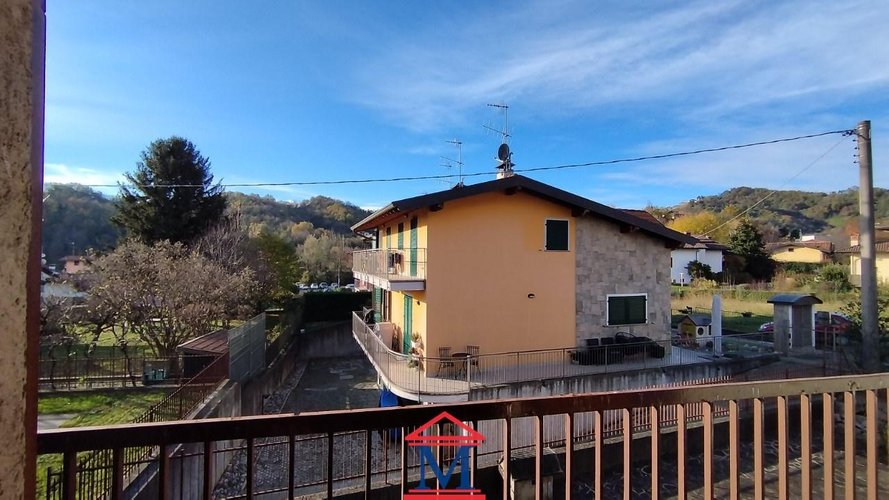 Villa Bifamiliare Palazzago