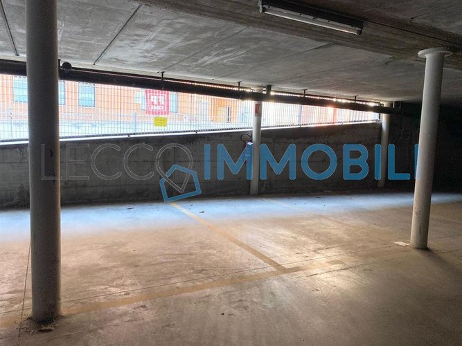 POSTI AUTO COPERTI SAN NICOLO' Lecco