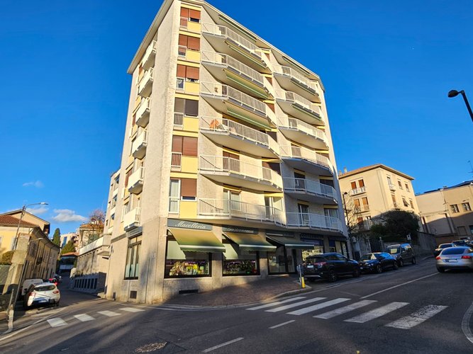 45/23 Semi-centrale Cantù