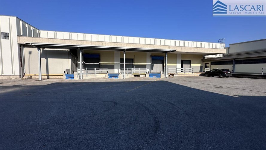 Capannone - Rif. 2654 Presezzo