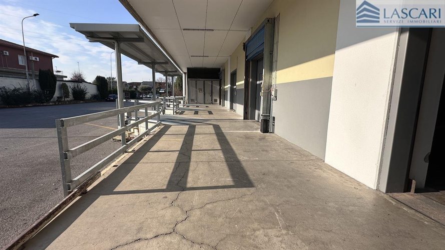 Capannone - Rif. 2654 Presezzo