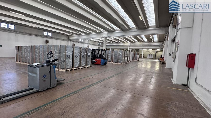 Capannone - Rif. 2654 Presezzo