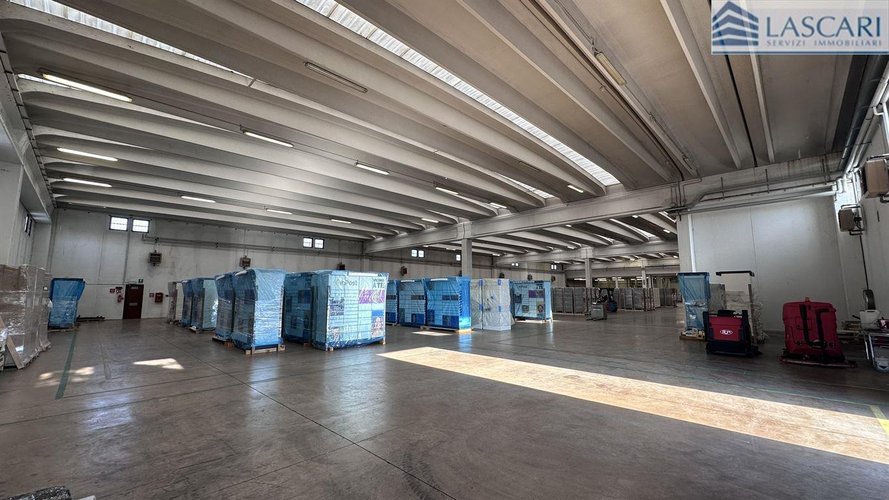 Capannone - Rif. 2654 Presezzo