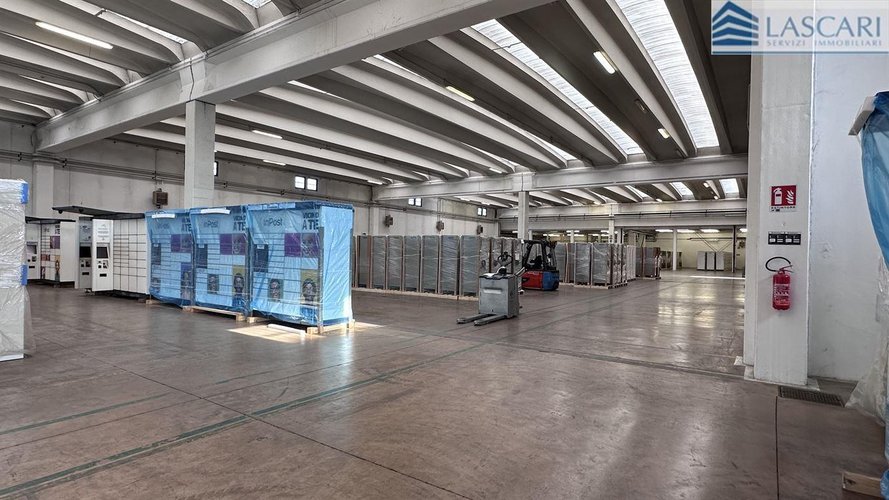 Capannone - Rif. 2654 Presezzo