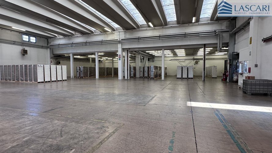 Capannone - Rif. 2654 Presezzo