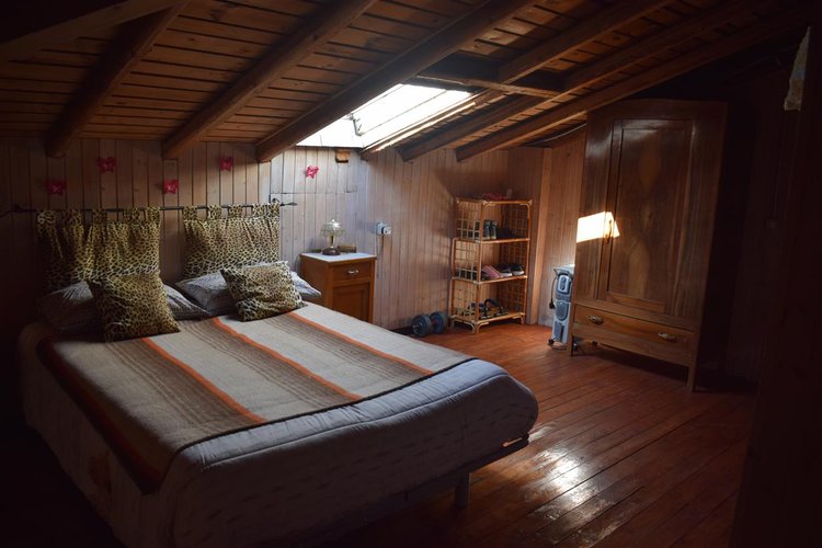 Serina, zona centro, incredibile favoloso appartamento mansardato con camino Serina