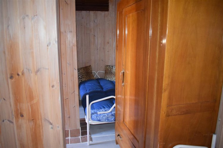 Serina, zona centro, incredibile favoloso appartamento mansardato con camino Serina