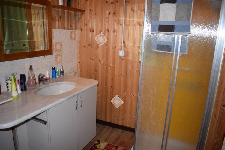 Serina, zona centro, incredibile favoloso appartamento mansardato con camino Serina