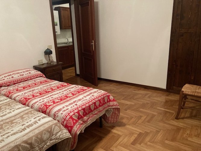 Cornalba, occasione porzione di casa storica con giardino privato e posto auto Cornalba