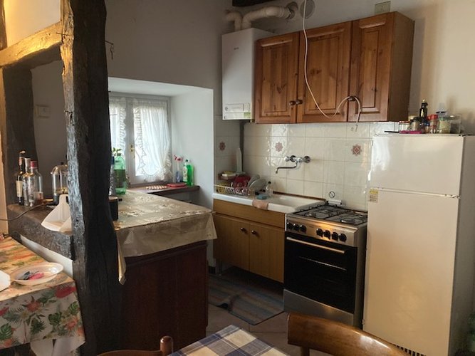 Cornalba, occasione porzione di casa storica con giardino privato e posto auto Cornalba