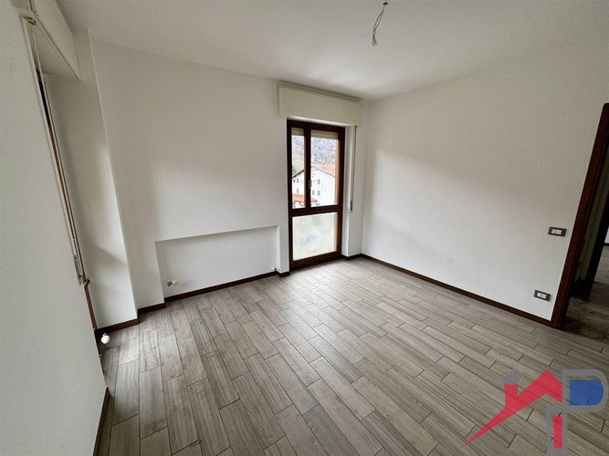 Trilocale con box Pontida