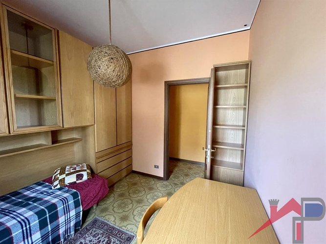 trilocale con ampia taverna Caprino Bergamasco