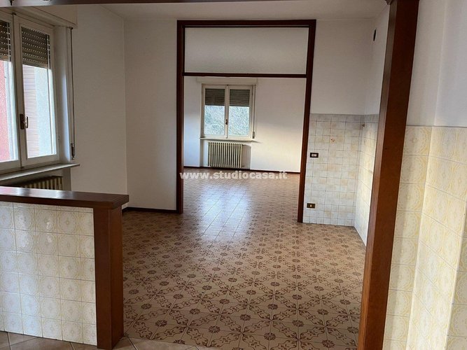 POSIZIONE TRANQUILLA E SOLEGGIATA! Val Brembilla