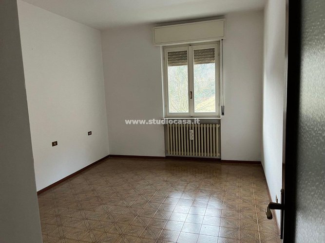 POSIZIONE TRANQUILLA E SOLEGGIATA! Val Brembilla