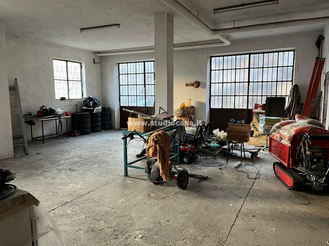 POSIZIONE TRANQUILLA E SOLEGGIATA! Val Brembilla