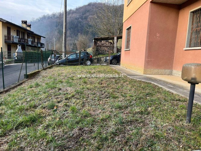 POSIZIONE TRANQUILLA E SOLEGGIATA! Val Brembilla