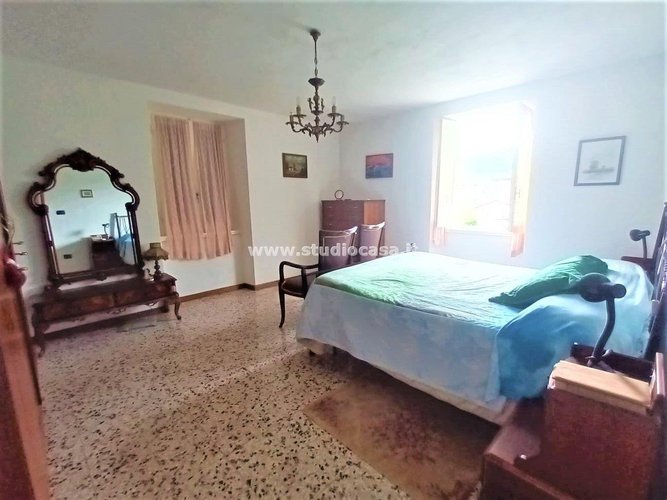 LIBERA SU TRE LATI!! Santa Brigida