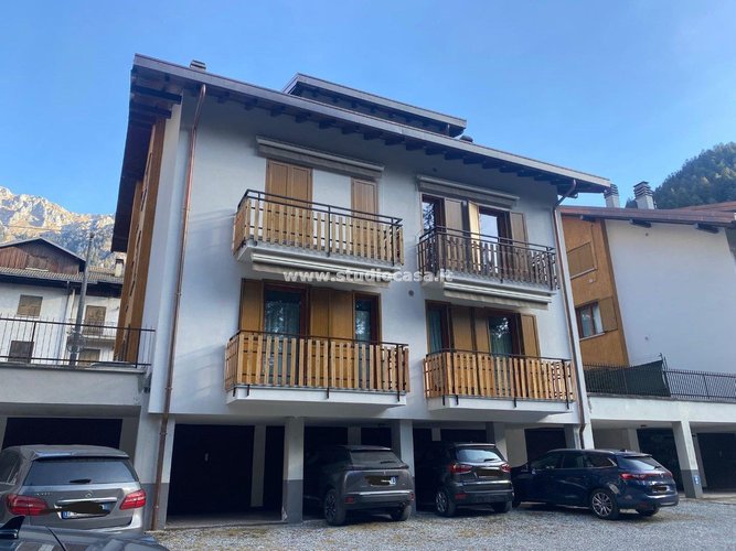 CASETTA IMMERSA NEL VERDE! Piazzatorre