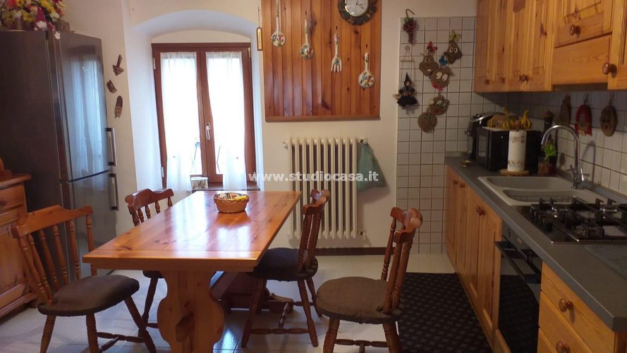 VICINO AL CENTRO! Zogno