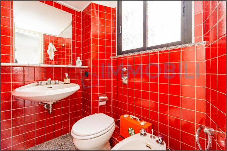 NEGOZIO CAVOUR Lecco