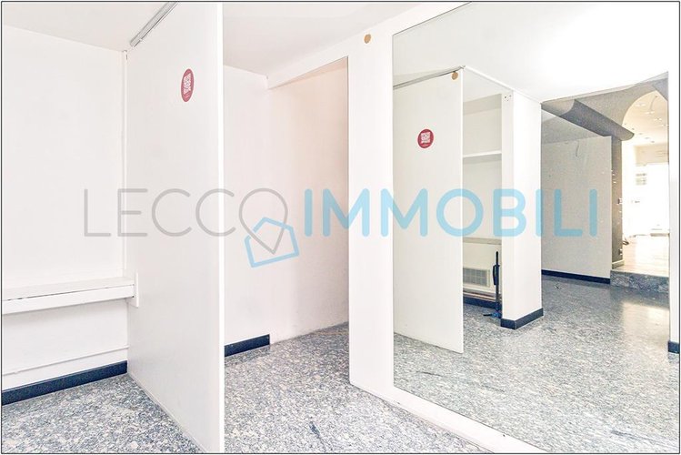 NEGOZIO CAVOUR Lecco