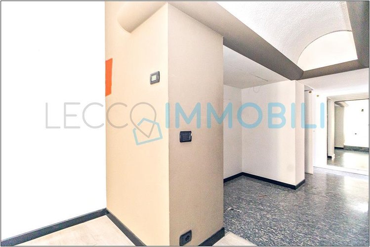 NEGOZIO CAVOUR Lecco