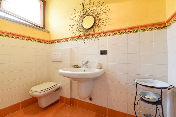 (24.24) Villa - Orsenigo (CO), Via Clara Schumann Orsenigo