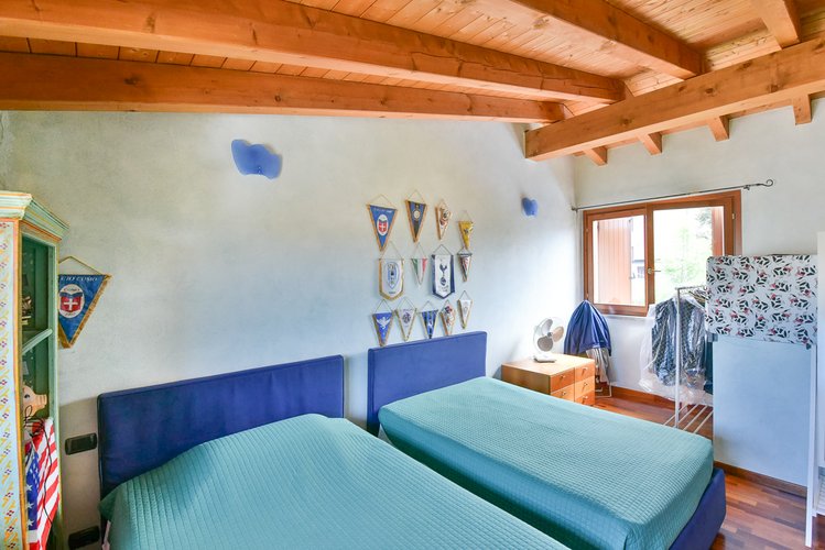 (24.24) Villa - Orsenigo (CO), Via Clara Schumann Orsenigo