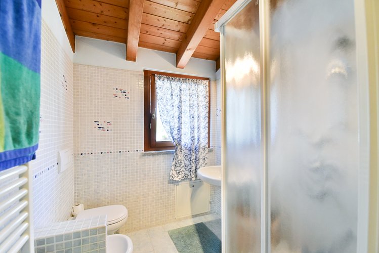 (24.24) Villa - Orsenigo (CO), Via Clara Schumann Orsenigo